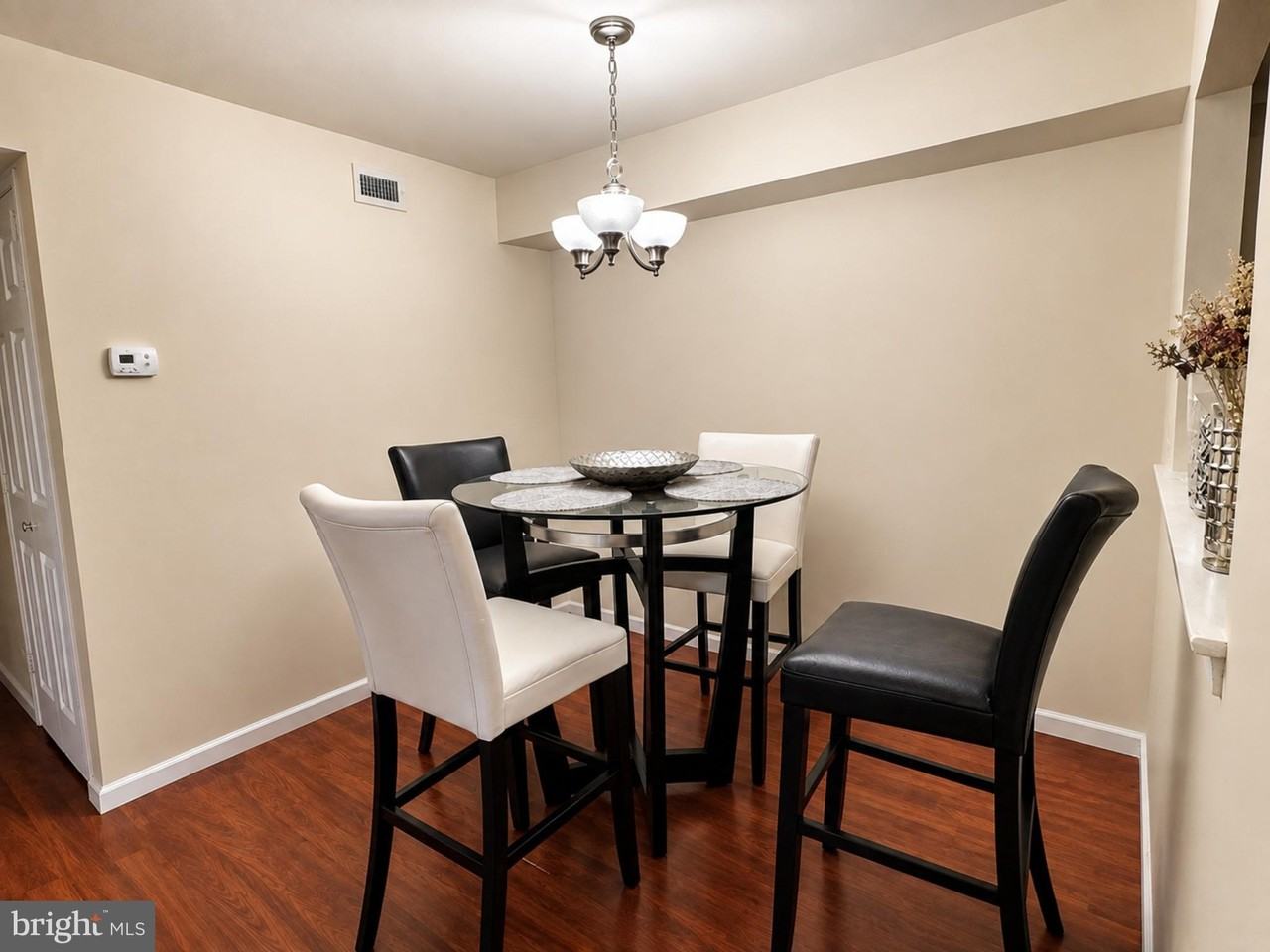 2041 Jason Dr #2ndFL - Photo 4 of 7