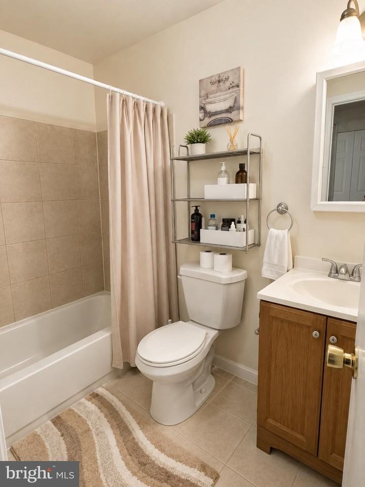 2041 Jason Dr #2ndFL - Photo 6 of 7