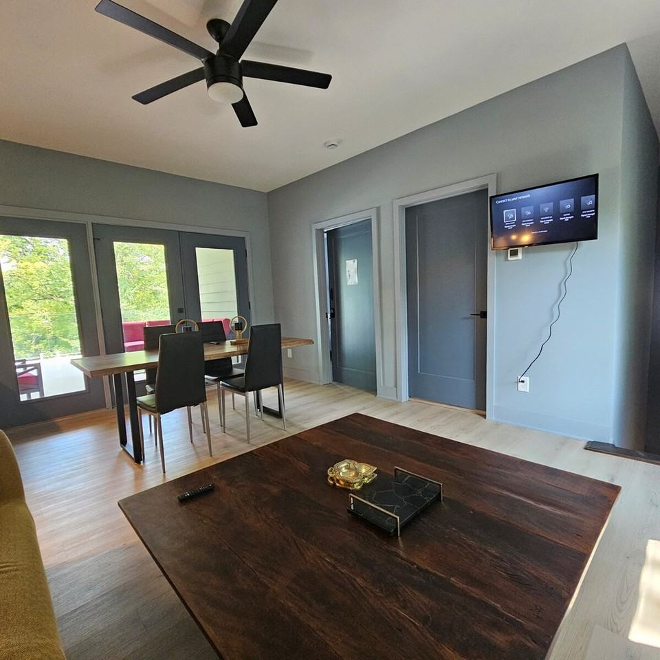 494 Ethel St Nw #1596446P - Photo 5 of 50