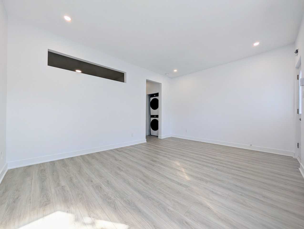 3522 Rue Evelyn - Photo 4 of 12