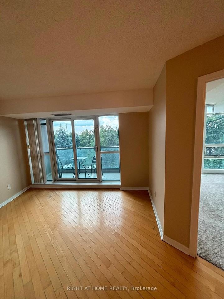 30 Harrison Garden Boulevard #503 - Photo 5 of 17