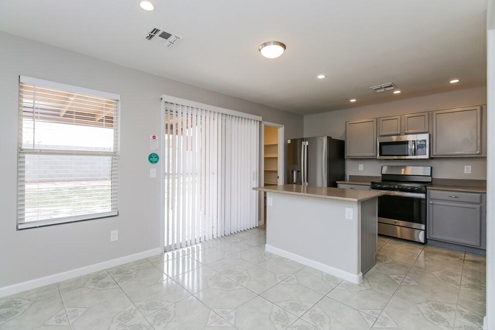 2819 S Channing Cir - Photo 6 of 16