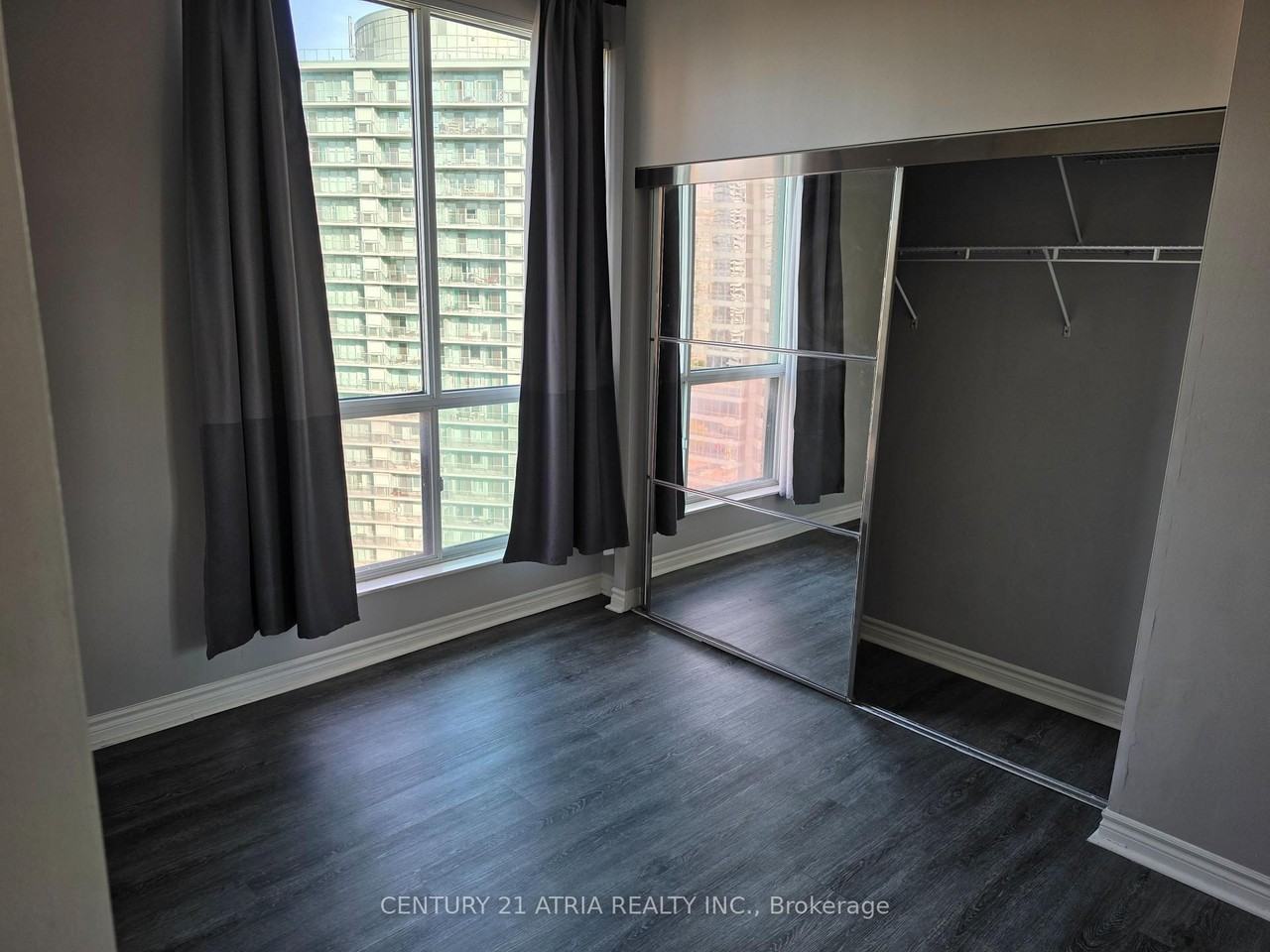 7 Lorraine Drive #2502 - Photo 5 of 18