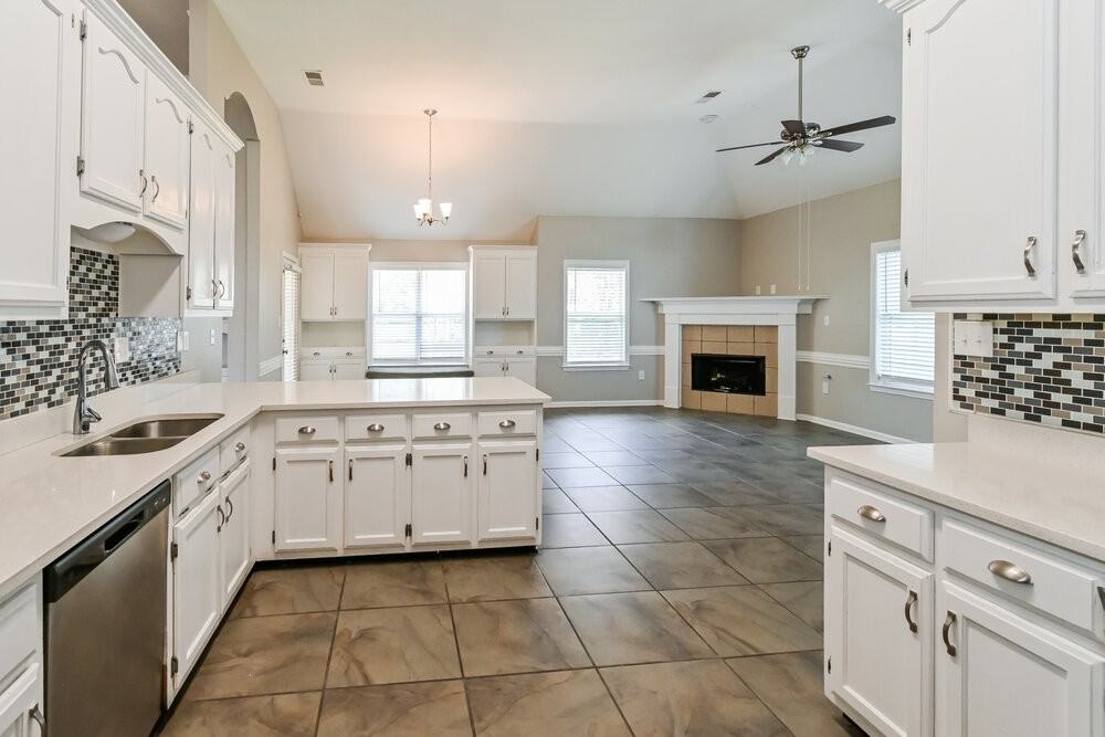 6308 Acree Ln - Photo 7 of 17