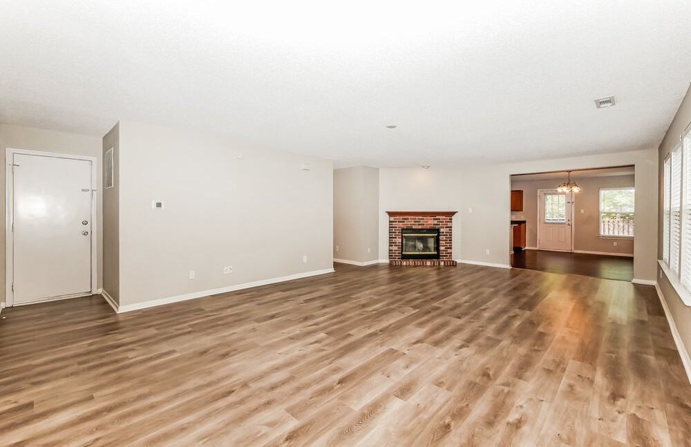 10236 Hatherley Way - Photo 4 of 16