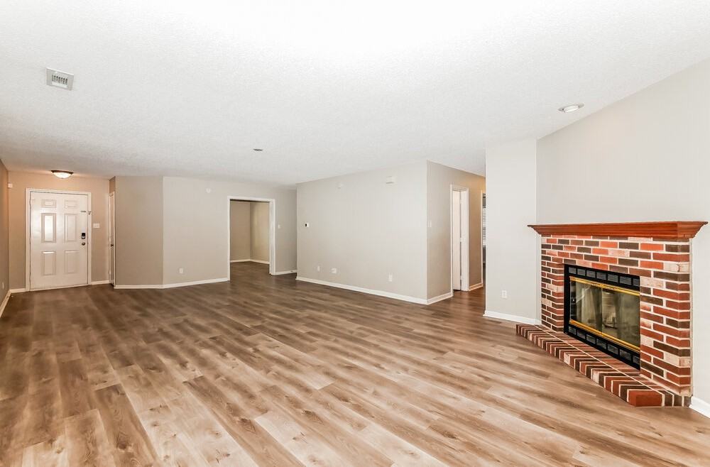 10236 Hatherley Way - Photo 6 of 16