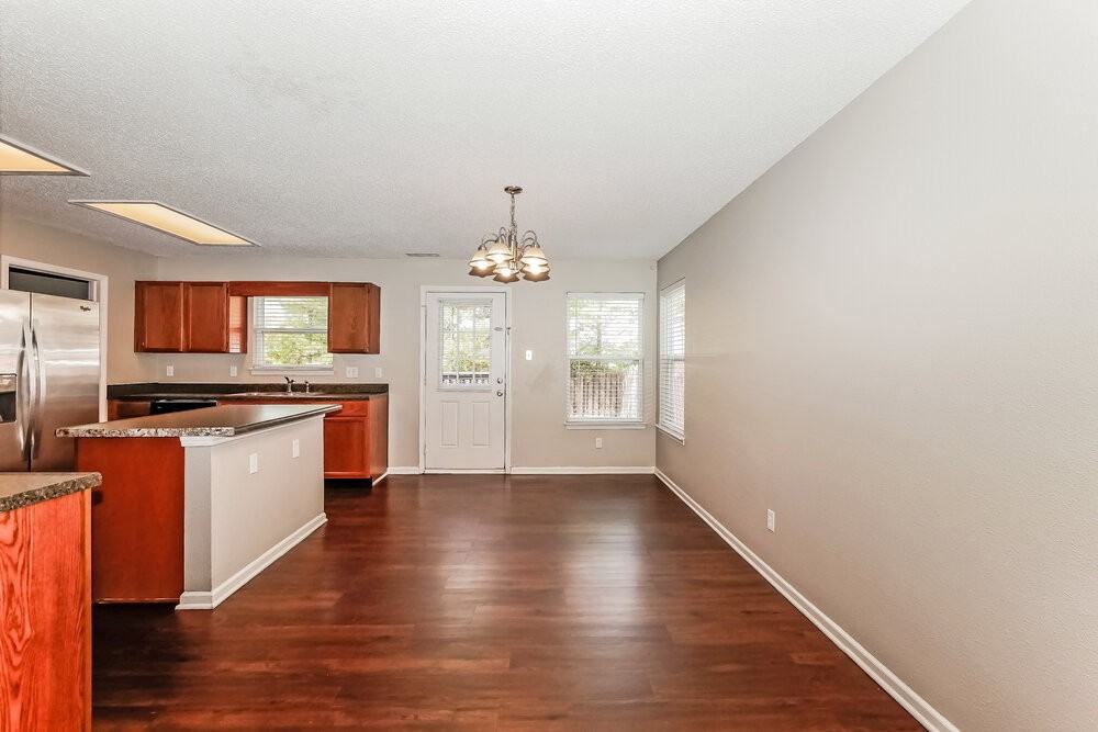 10236 Hatherley Way - Photo 7 of 16