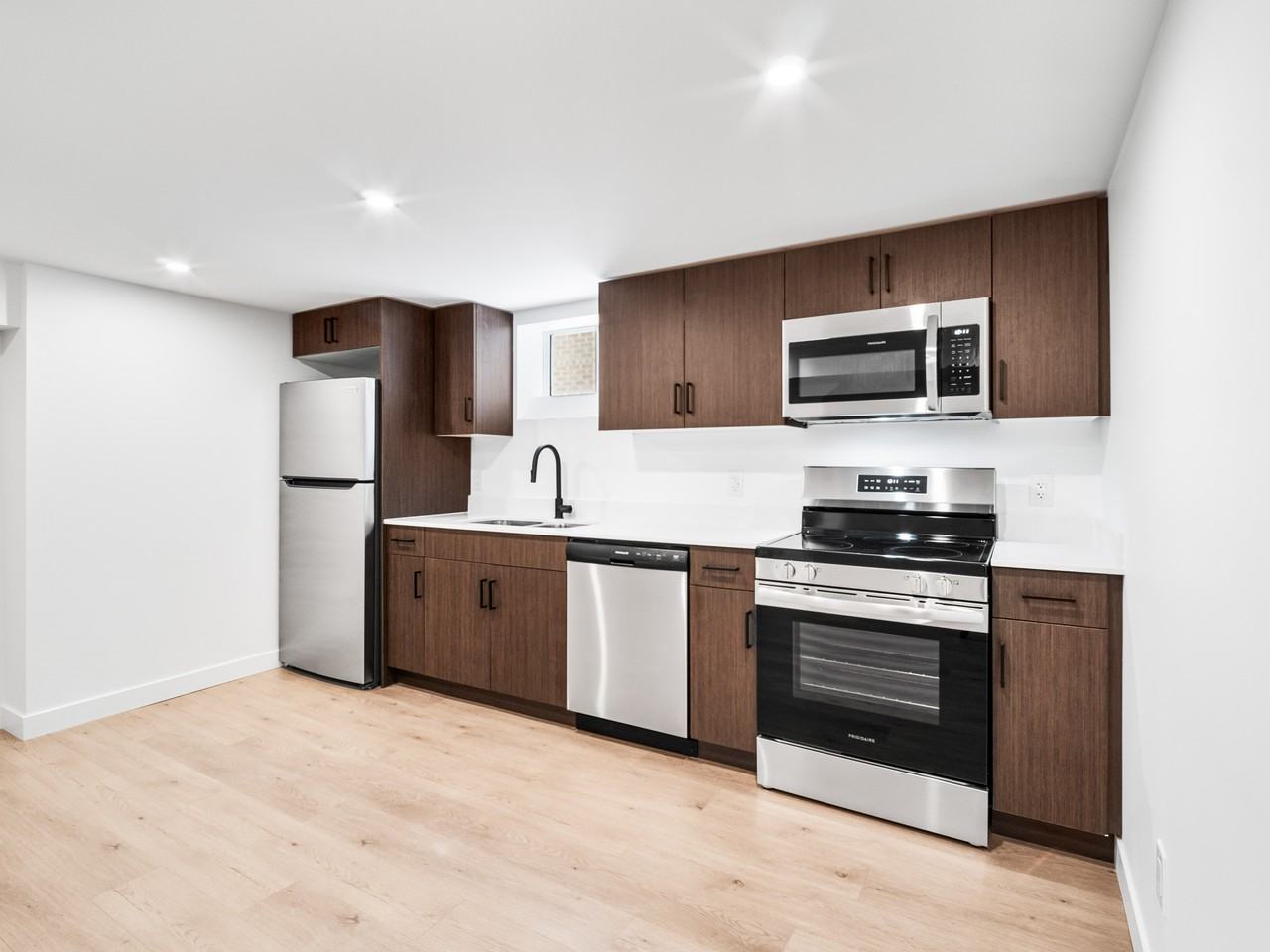 188 Anderson Avenue - Photo 5 of 20