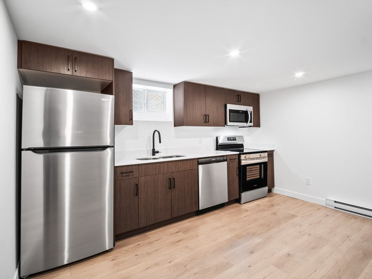 188 Anderson Avenue - Photo 6 of 20