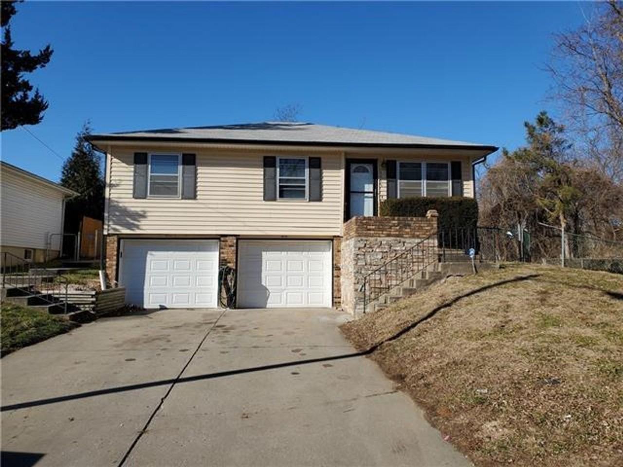 3212 N 68th St - Photo 2 of 23