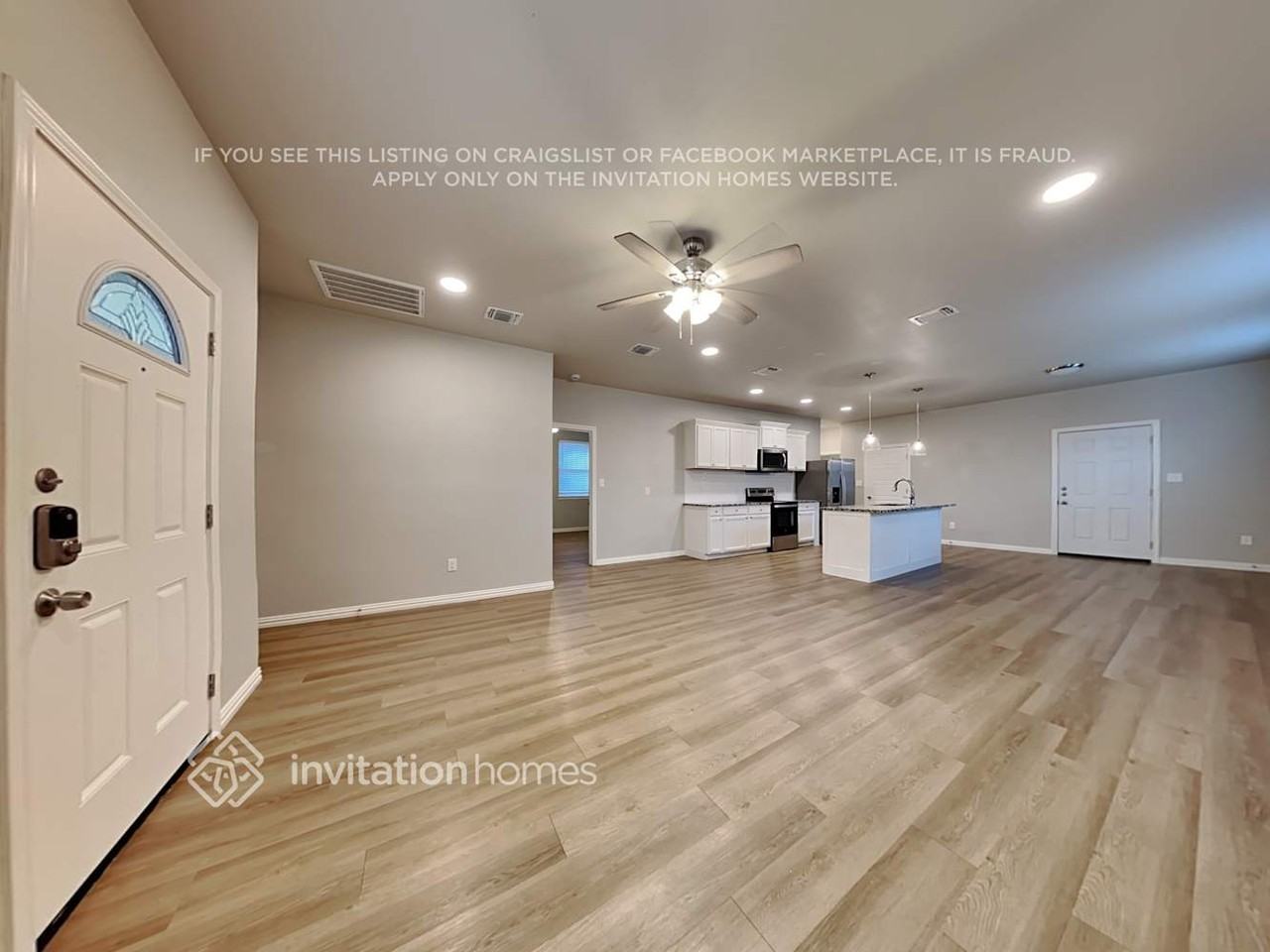 1320 Liberty St - Photo 4 of 16
