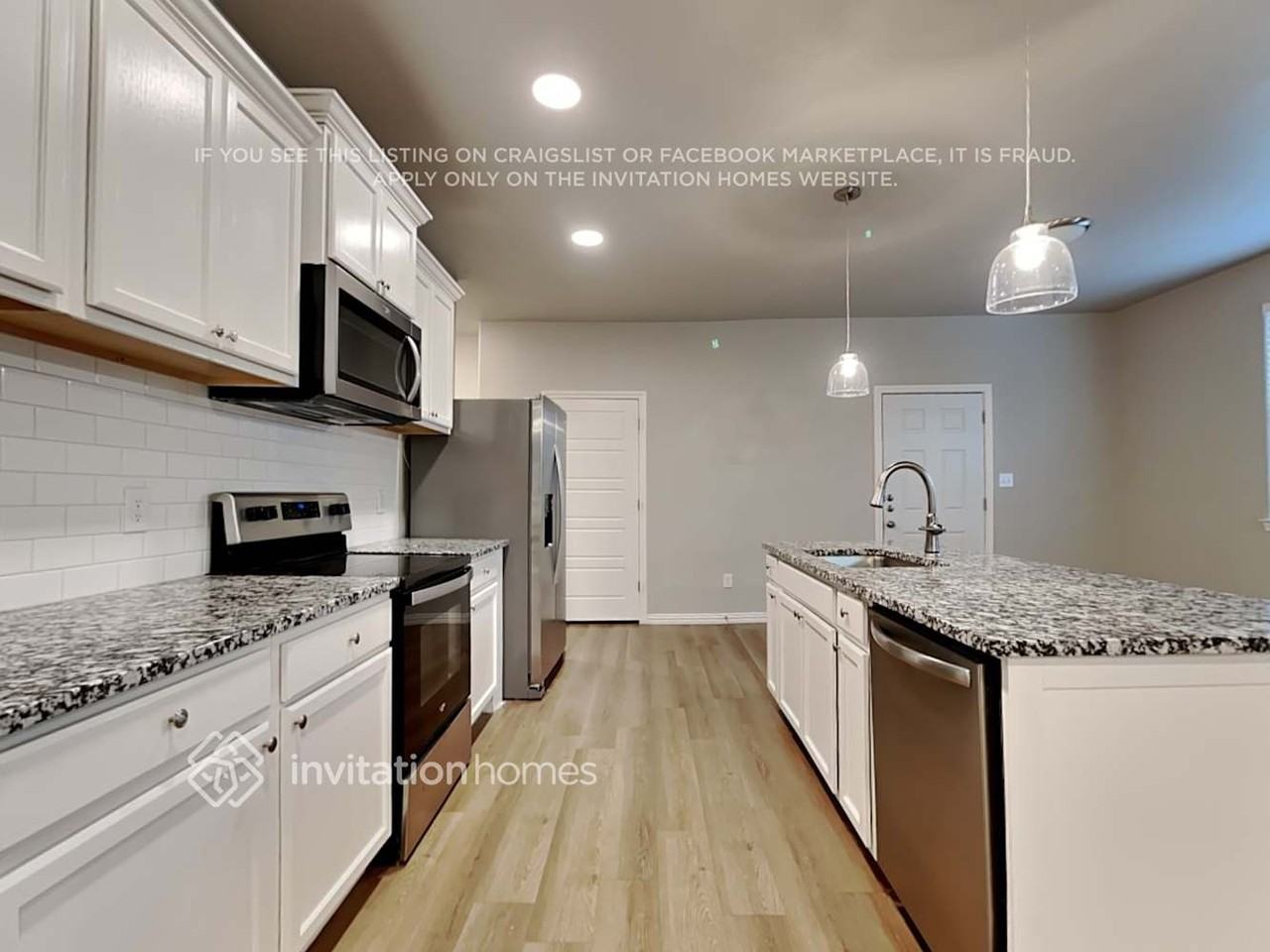 1320 Liberty St - Photo 6 of 16