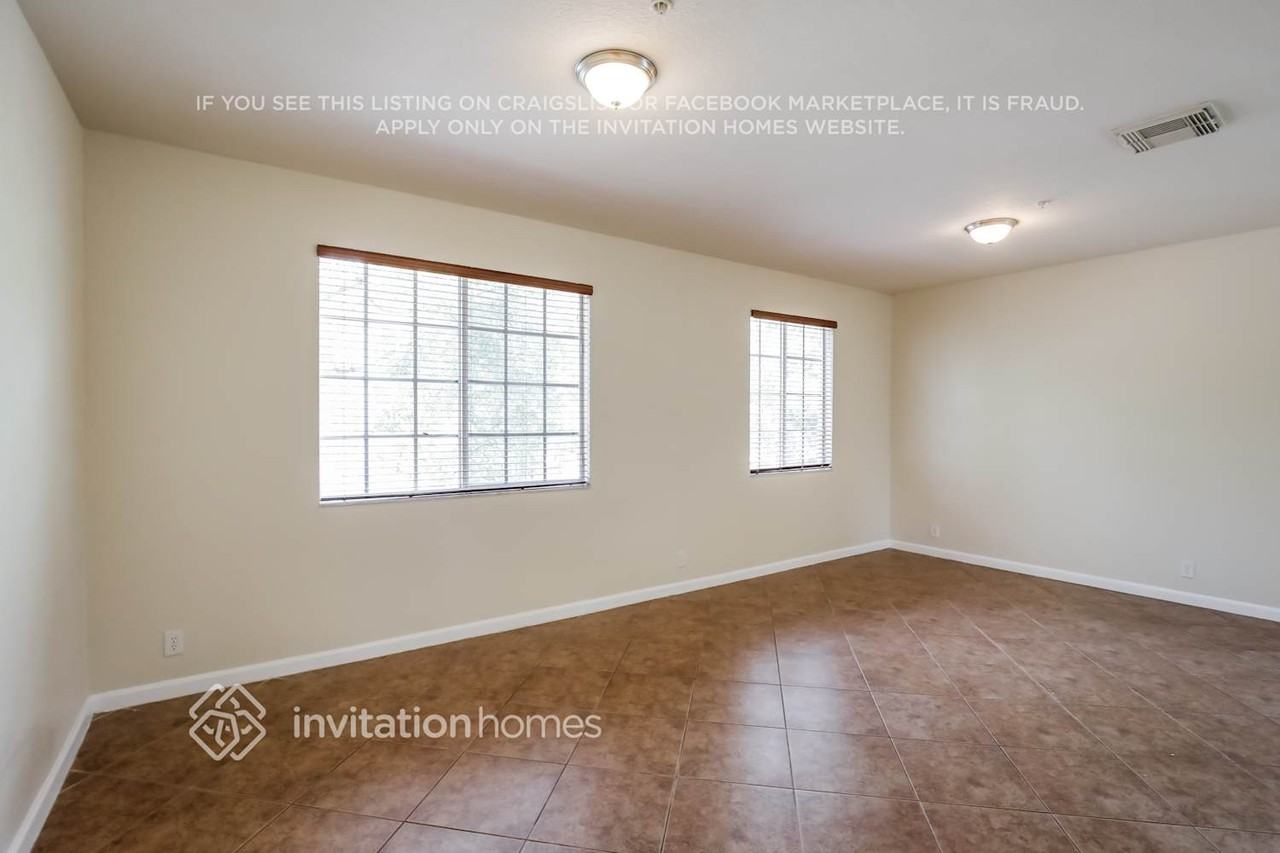 4503 Highgate Dr - Photo 5 of 19