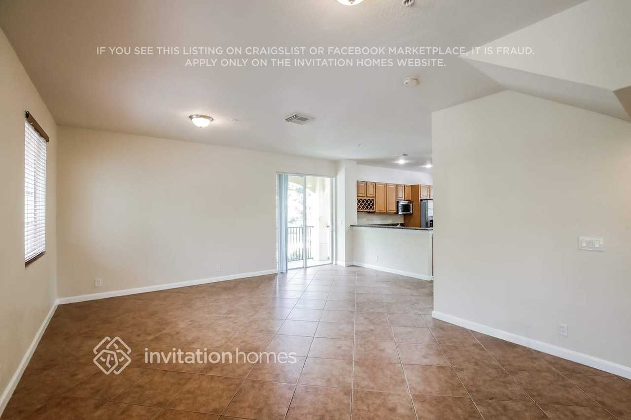 4503 Highgate Dr - Photo 6 of 19