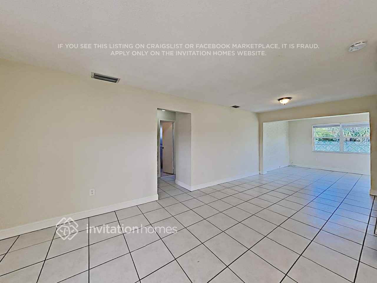 10641 Nw 27th Ct - Photo 4 of 17