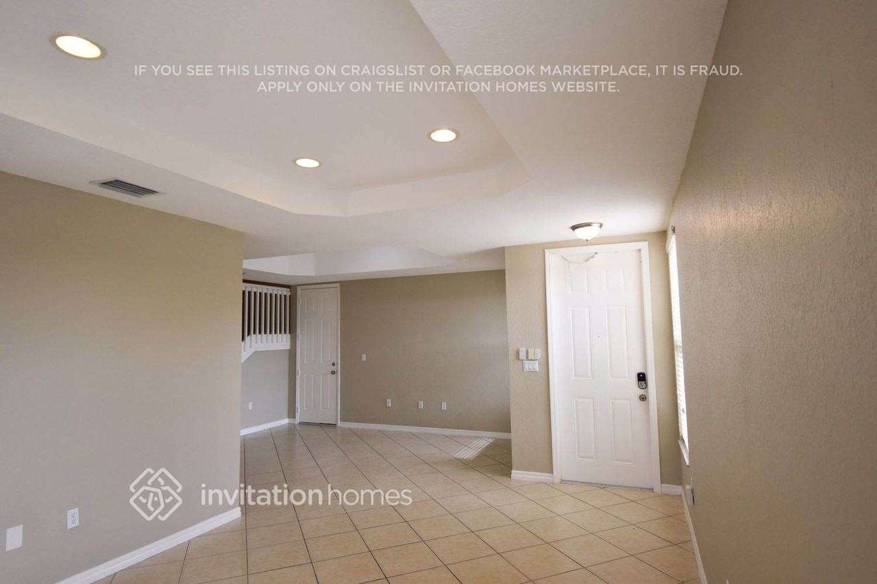 8916 Sw 228th Ln - Photo 2 of 11