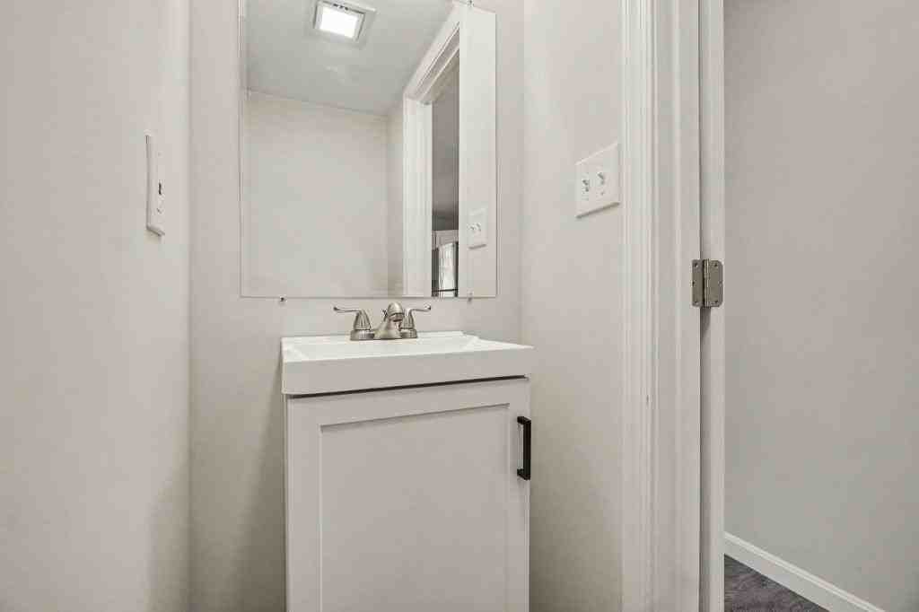 24 N 6th St - Photo 7 of 13