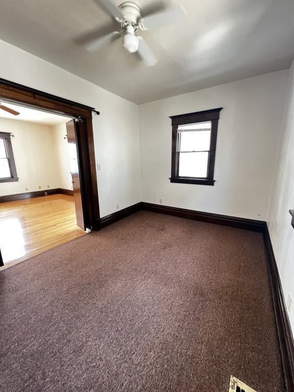 1812 Oregon St - Photo 4 of 9