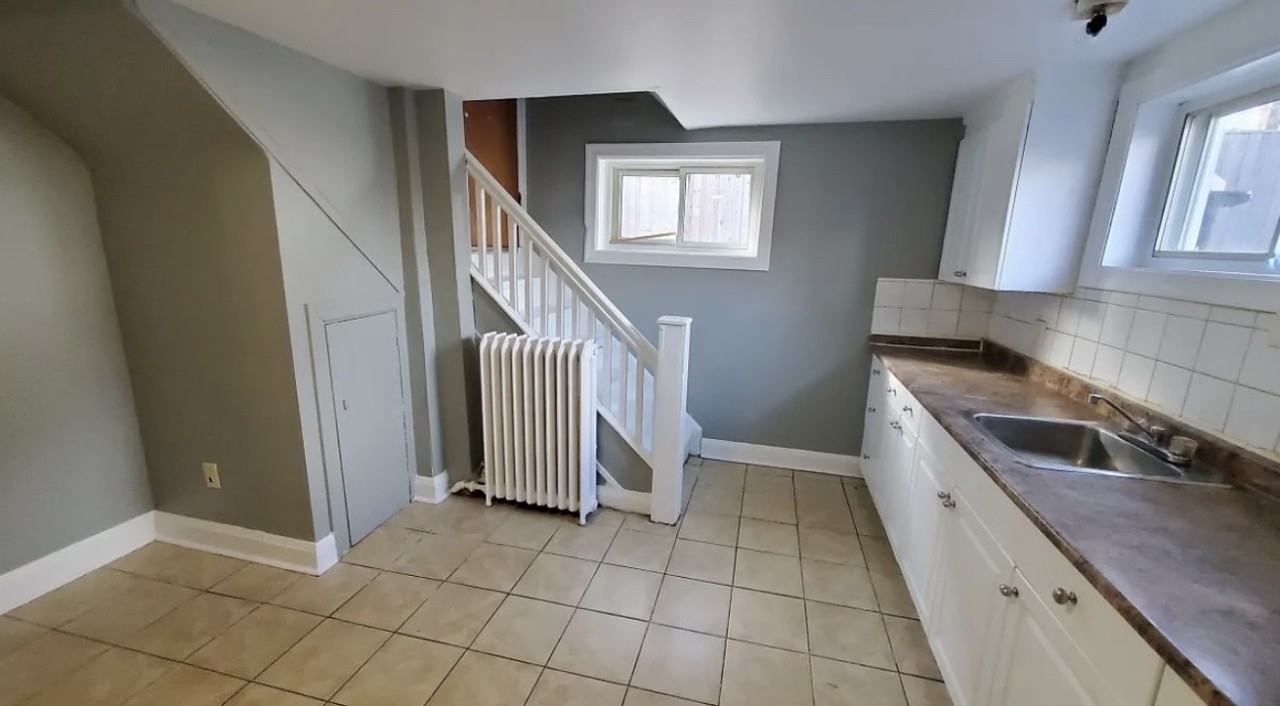 68 Wayne Ave - Photo 6 of 10