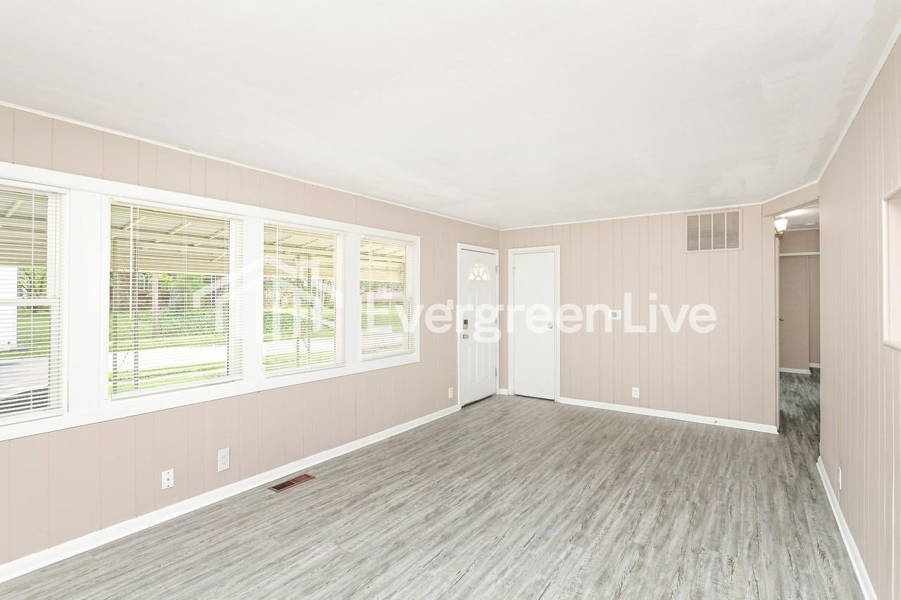 6870 Home City Ave - Photo 6 of 15