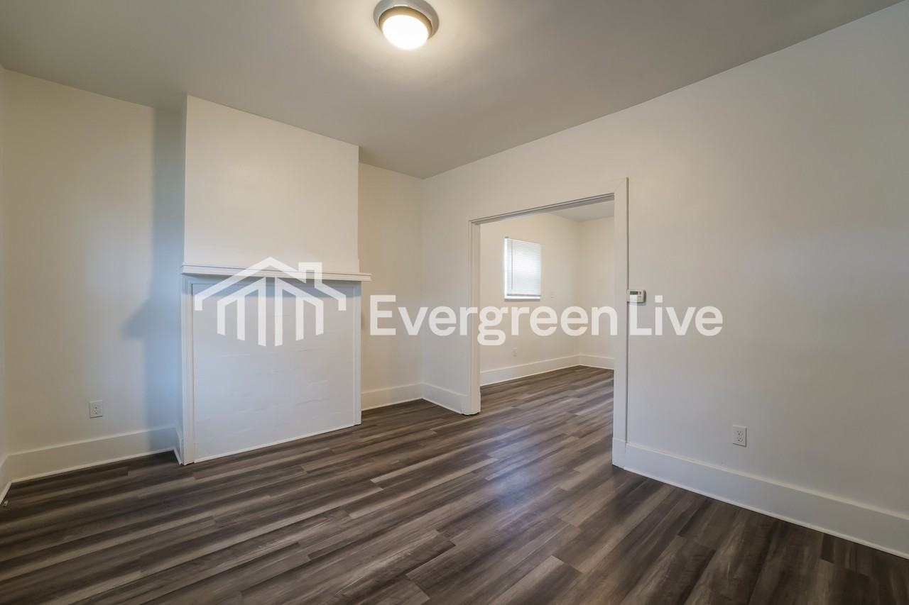 2412 Wurzell Ave - Photo 3 of 15