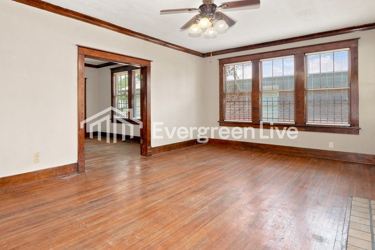 887 N Auburndale St - Photo 2 of 15