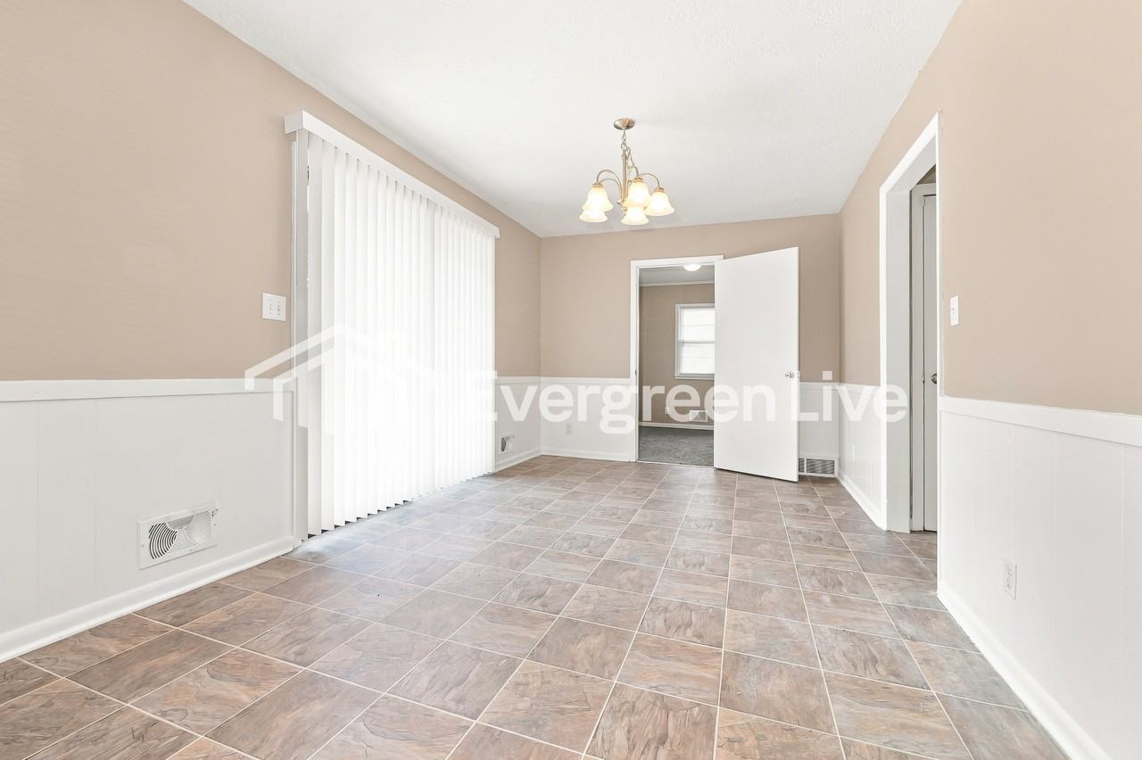 4001 S Leslie Ave - Photo 4 of 15