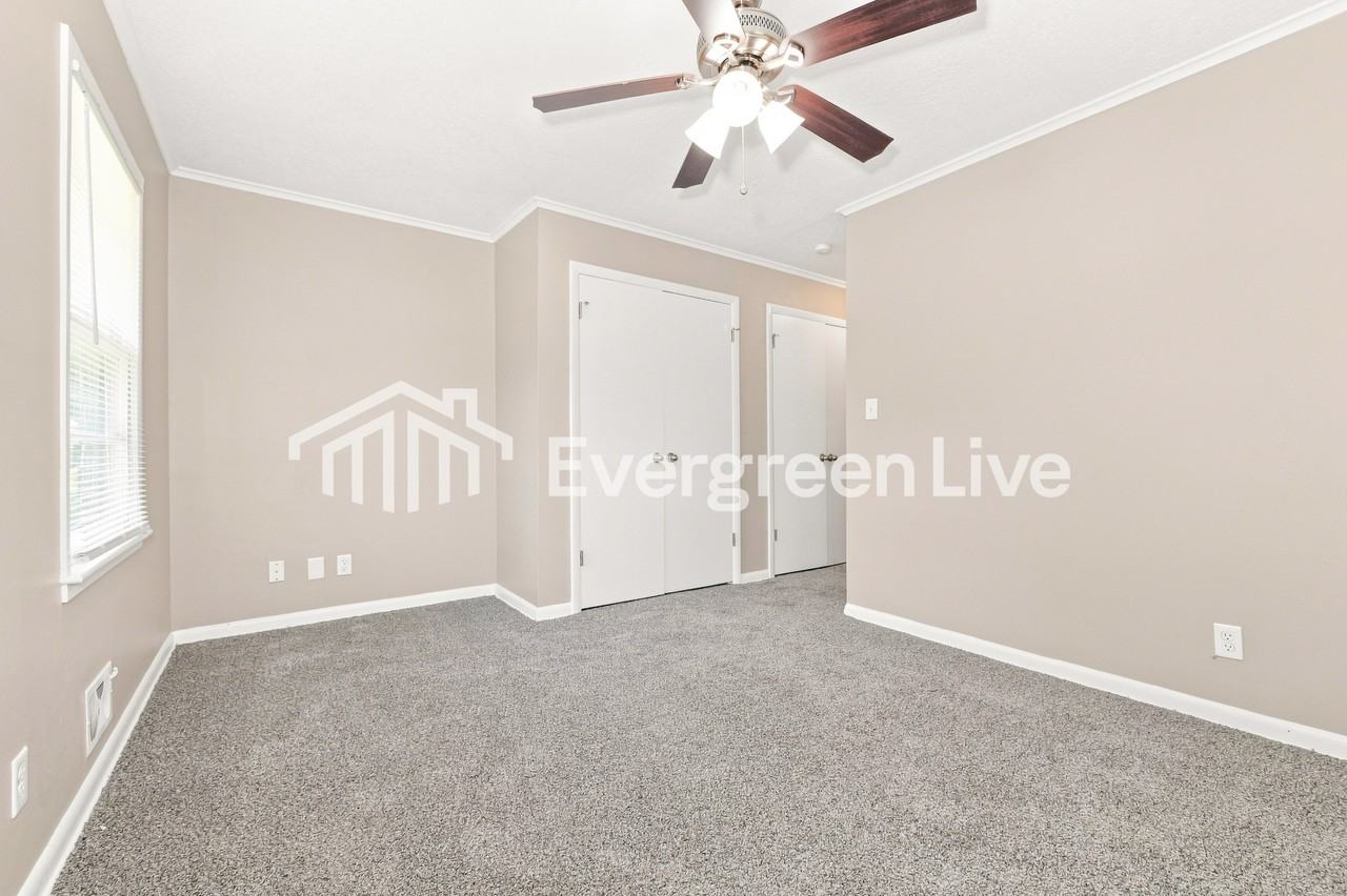 4001 S Leslie Ave - Photo 7 of 15