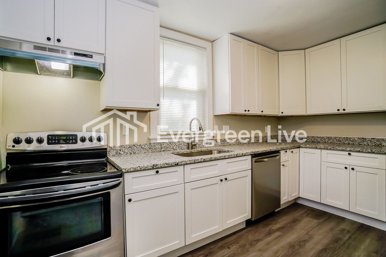 299 Bascom Ave - Photo 4 of 15