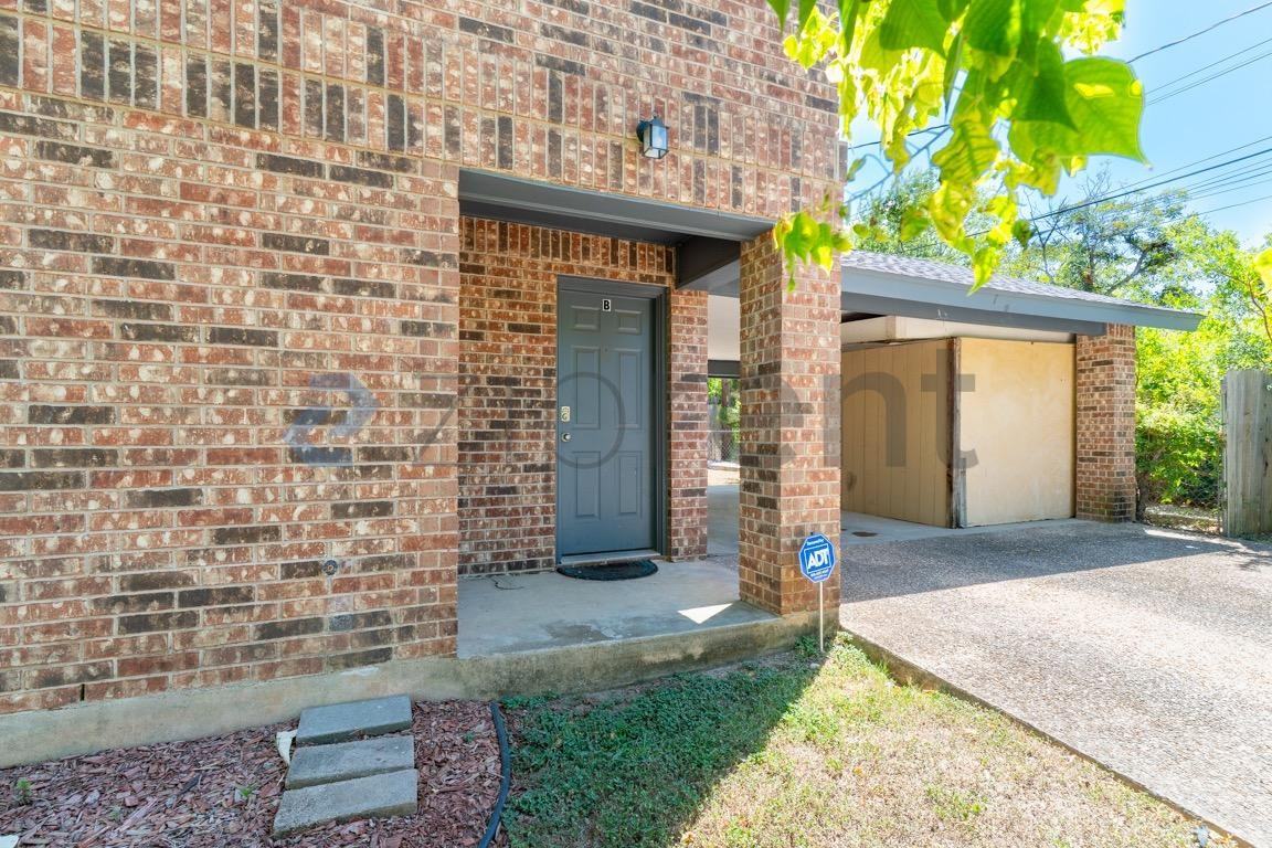 2400 Southland Dr #B - Photo 2 of 18