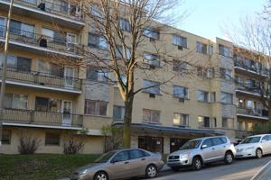 featured image of 2625 Av De Kent