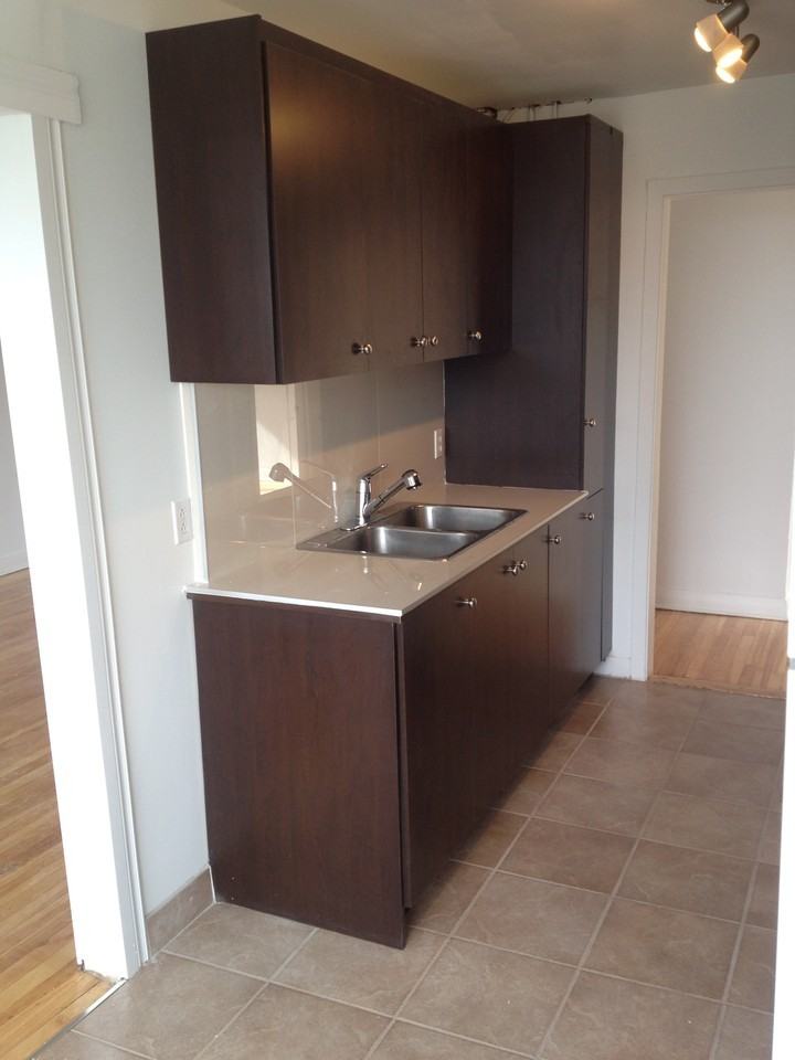 2625 Avenue de Kent - Photo 4 of 8