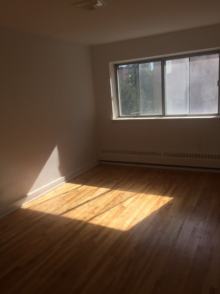 2625 Avenue de Kent - Photo 7 of 8