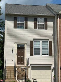 201 Knollwood Ct - Photo 3 of 3