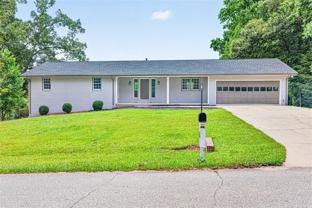 3606 Suwanee Creek Ct - Photo 1 of 1