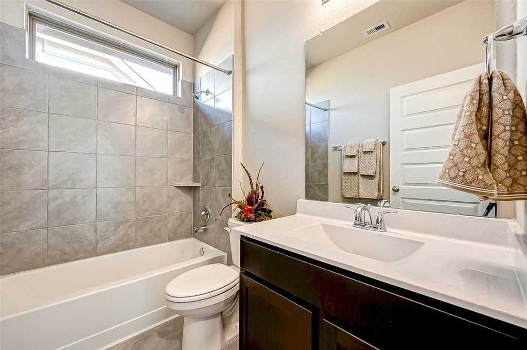 8527 Golden Field Dr - Photo 2 of 48