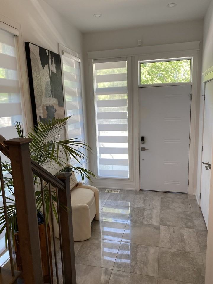 82 Templeton St - Photo 3 of 17