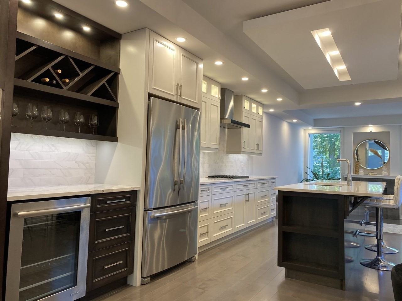 82 Templeton St - Photo 7 of 17