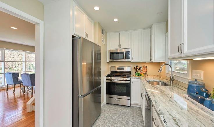 6911 Duke Dr #1 - Photo 6 of 20