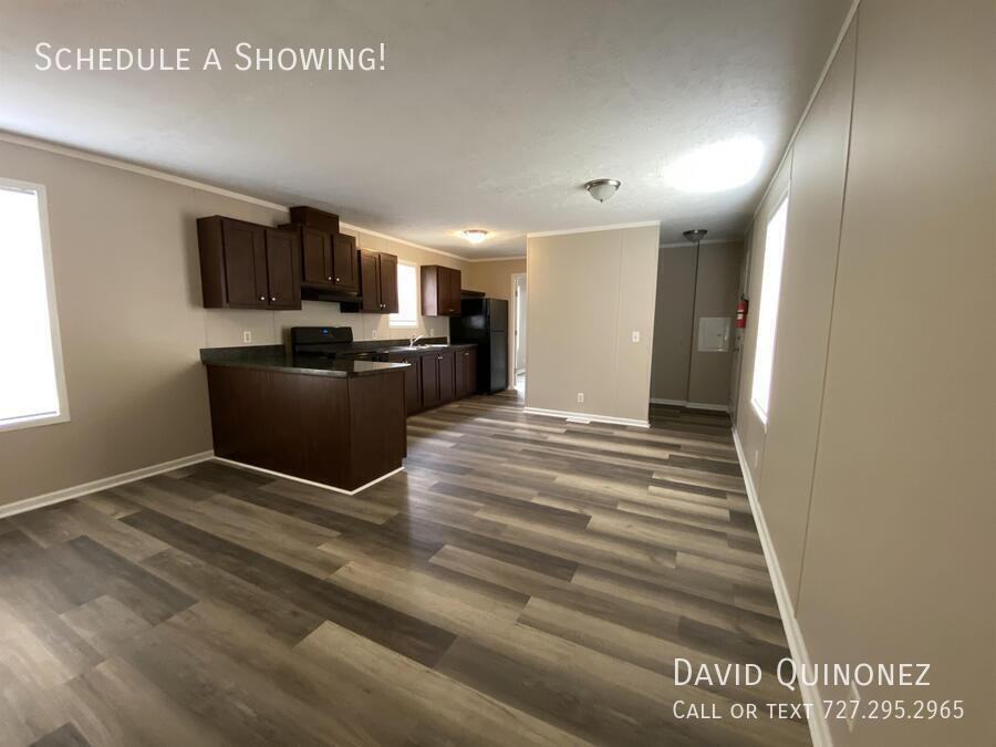 215 Macon Dr - Photo 3 of 19