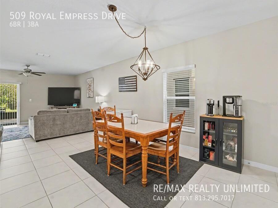 509 Royal Empress Dr - Photo 7 of 33