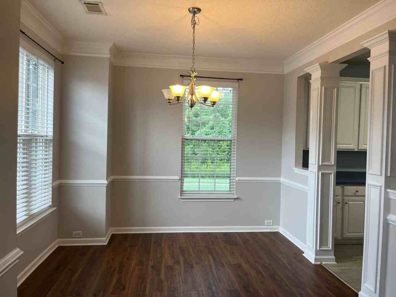 127 Cirrus Ct - Photo 2 of 7