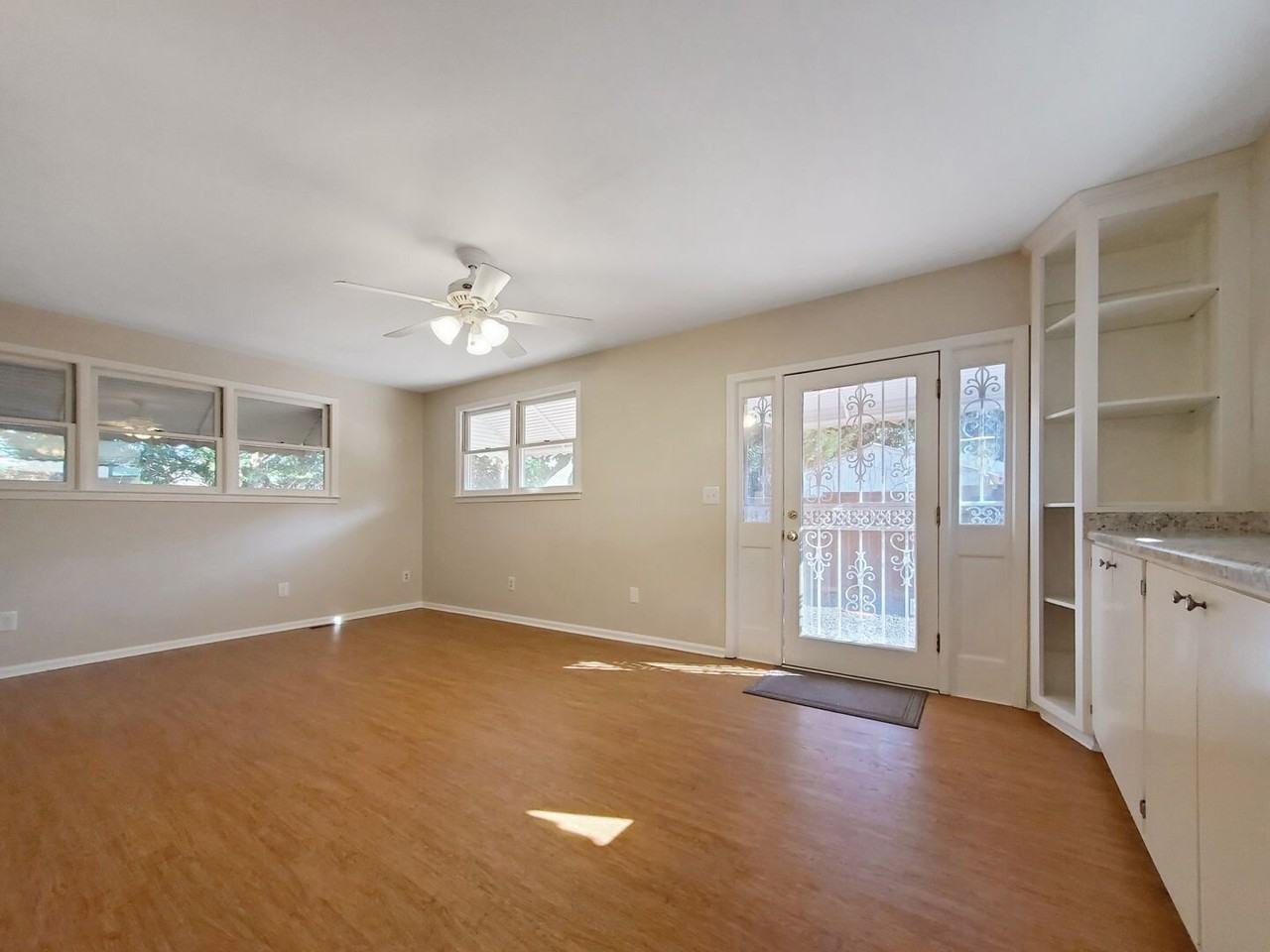 504 University Rdg - Photo 5 of 22