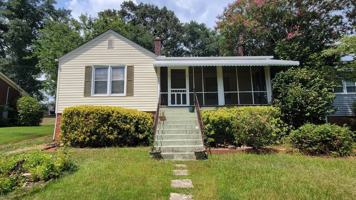 featured image of 522 Grove Rd