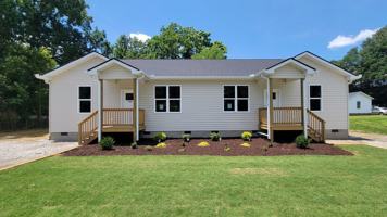 featured image of 125 Ledbetter St #B