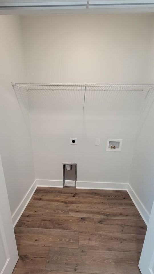 125 Ledbetter St #B - Photo 5 of 13