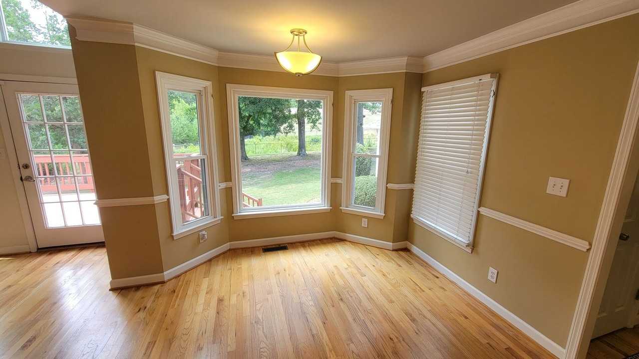 95 River Park Ln - Photo 5 of 19