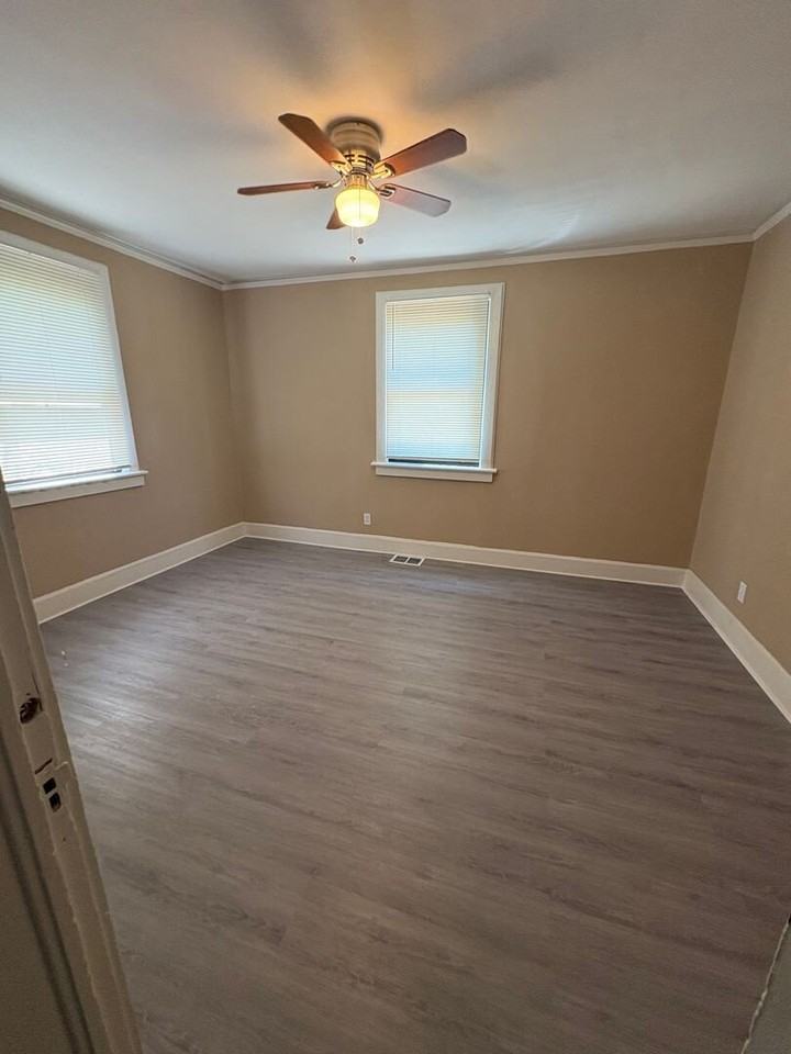 636 Old Augusta Rd - Photo 5 of 10