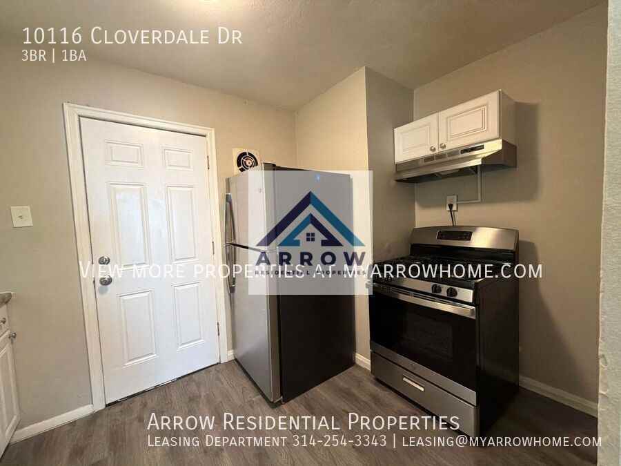 10116 Cloverdale Dr - Photo 3 of 23