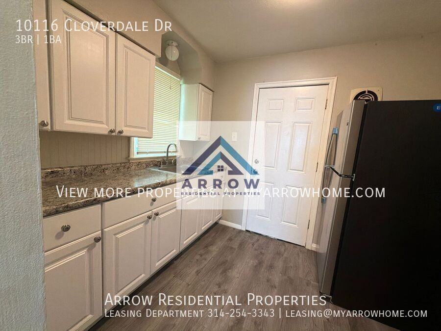 10116 Cloverdale Dr - Photo 4 of 23